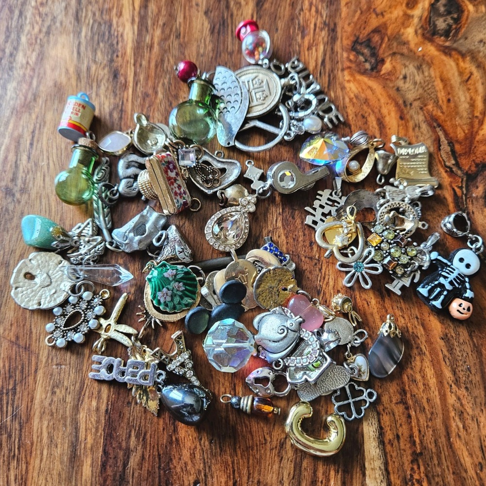 Mixed Jewelry Lot 75 Assorted Charms Pendants Crafting DIY Silver Gold Tone